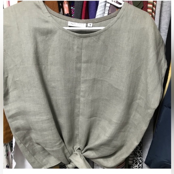 Only Child Luzon Top size Medium - Picture 2 of 14